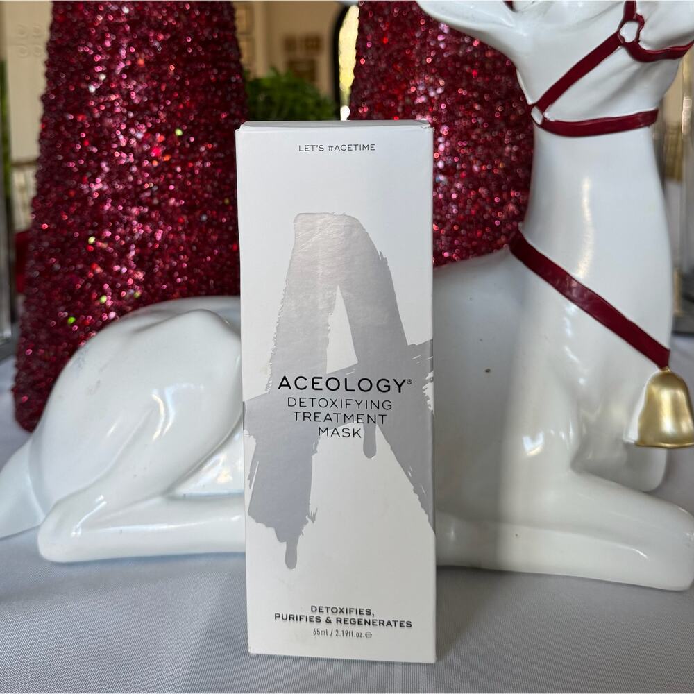 Aceology Detoxifying Treatment Mask Full Size 2.19 Oz. NIB Clean Beauty Skincare